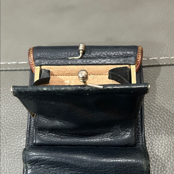 Vintage Dooney & Bourke All-Weather Pebbled Leather Wallet GUVC - Picture 9 of 10